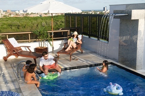 PiscinaB2B.jpg