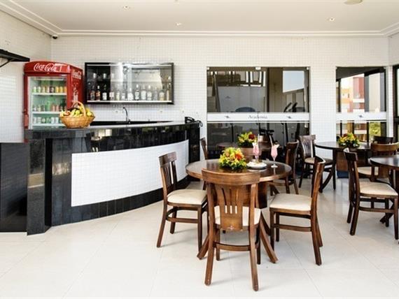 p168288801-3 (1).jpg