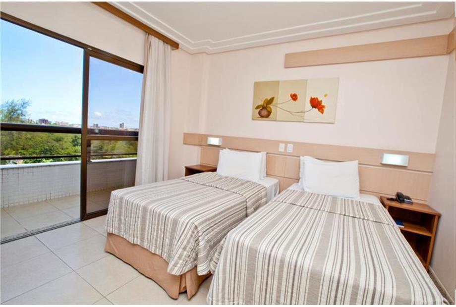 FOTO APARTAMENTO 66.JPG