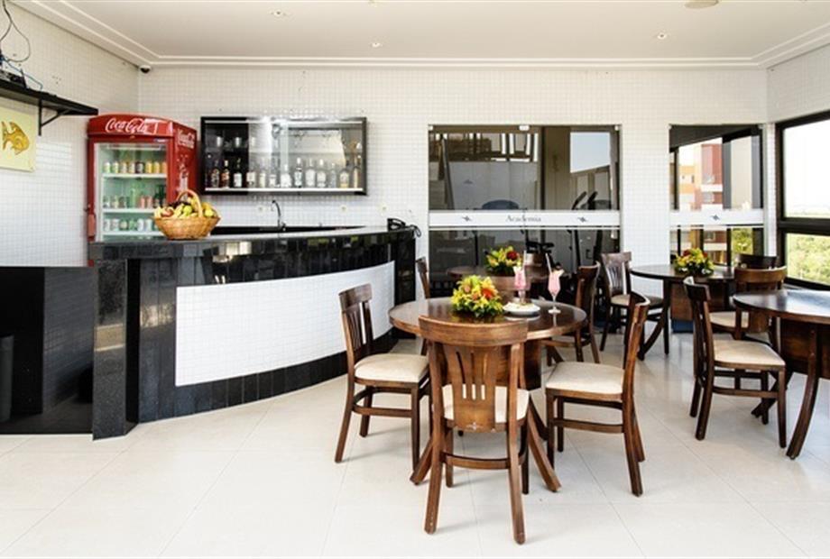 p168288801-3 (1).jpg