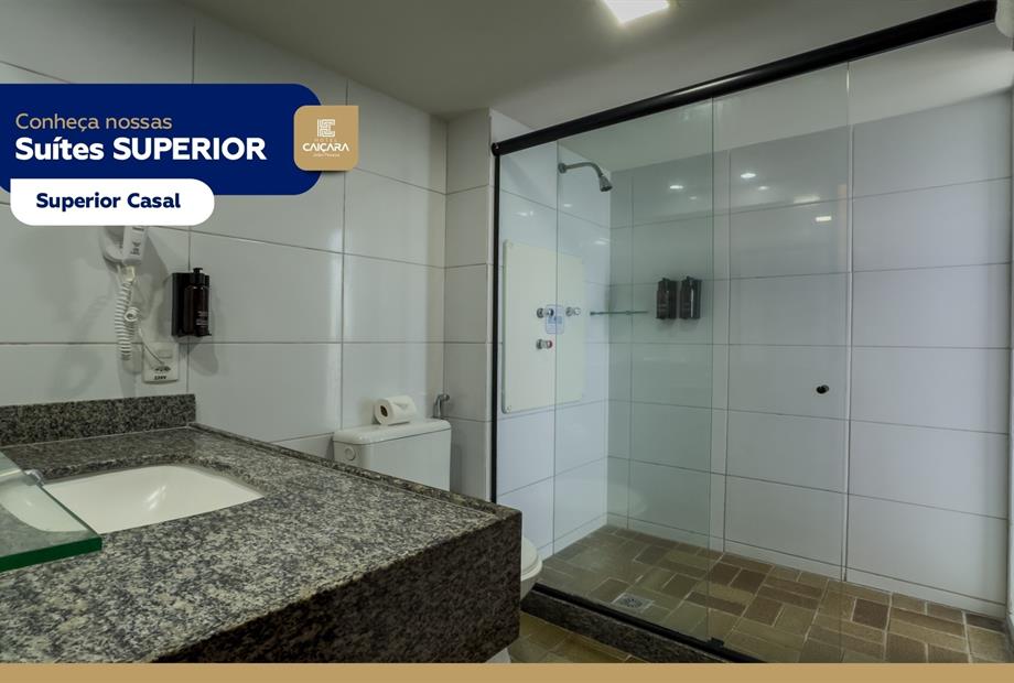 hc - suíte superior casal - tv 07.jpg