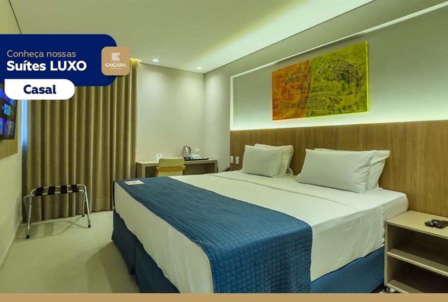 hc - suíte luxo casal - tv 02.jpg