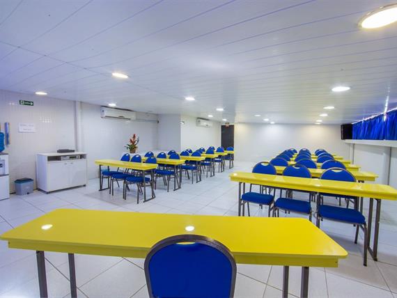 ambassador flat - sala de eventos 1.jpg