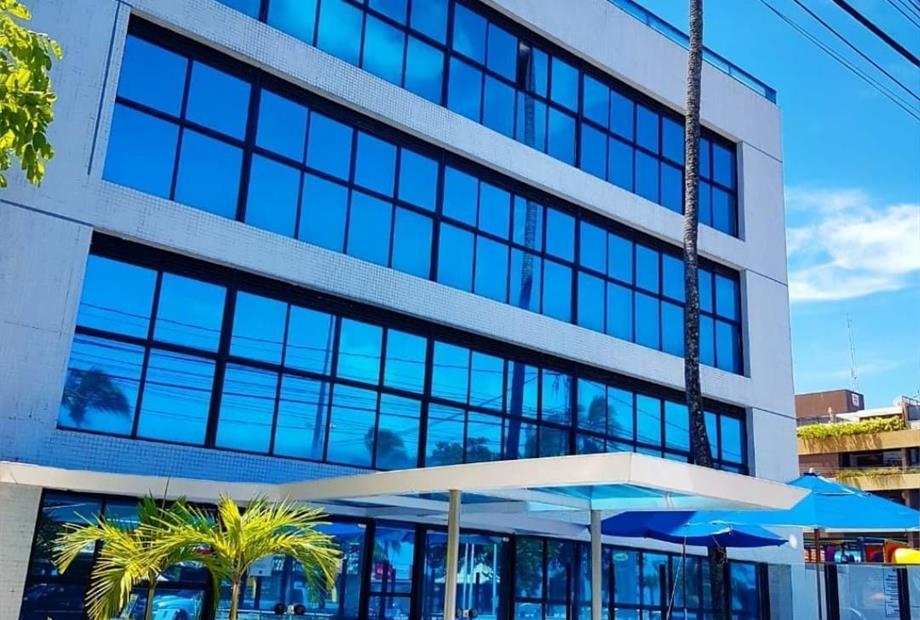 ambassador flat 3.jpg