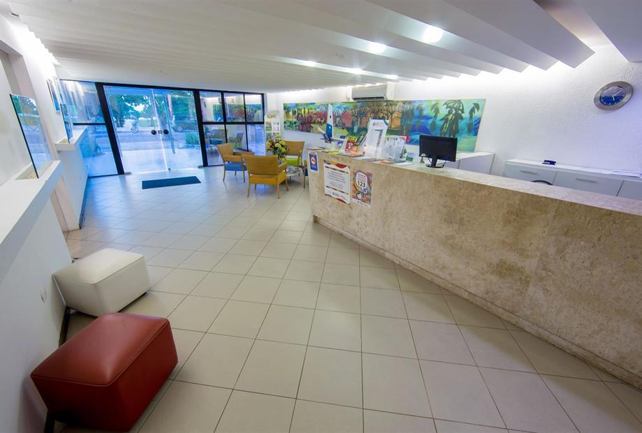 ambassador flat - recepção.jpg