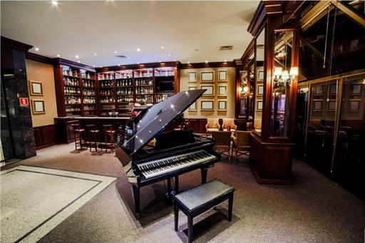 Mabu Thermas_Villa Lobos Piano Bar (3).jpg