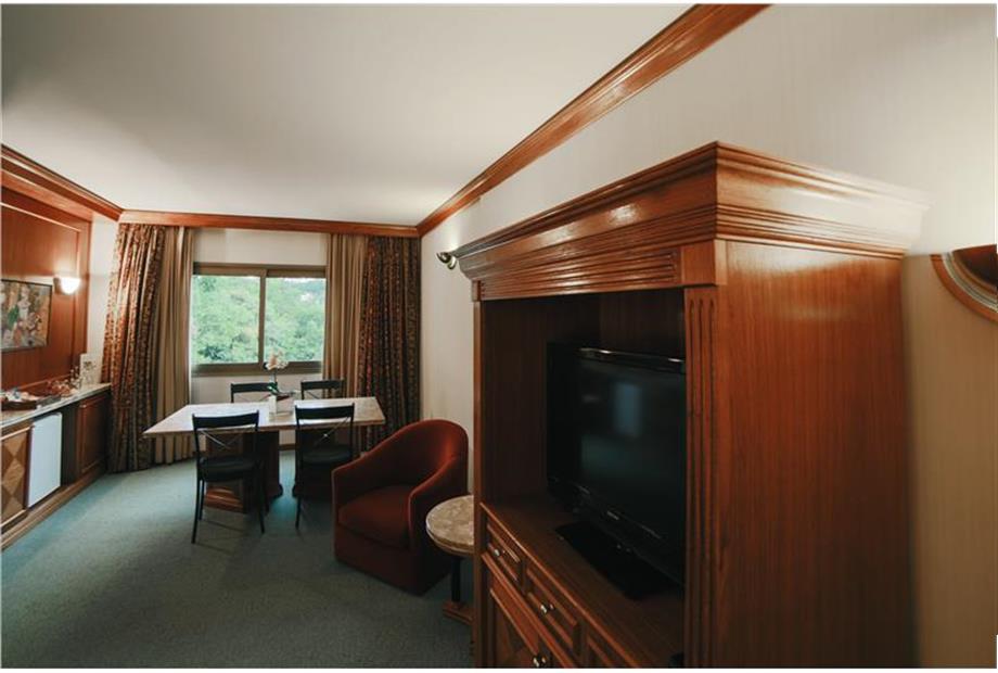 Suíte Clássica_antessala.jpg