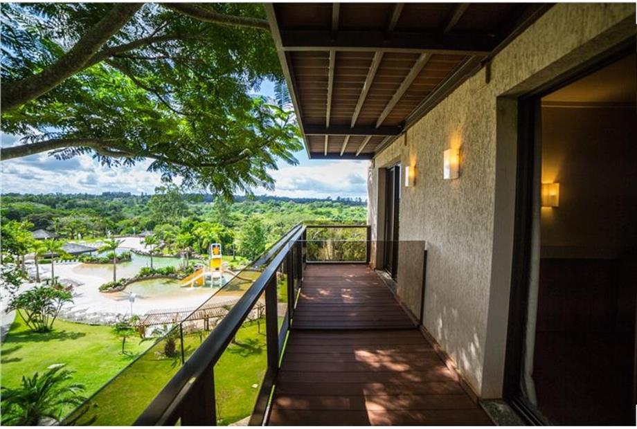 Suíte Tropical_Vista_Praia Termal.jpg