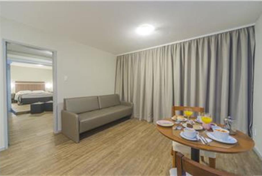 SUPERIOR - SALA-QUARTO.jpg