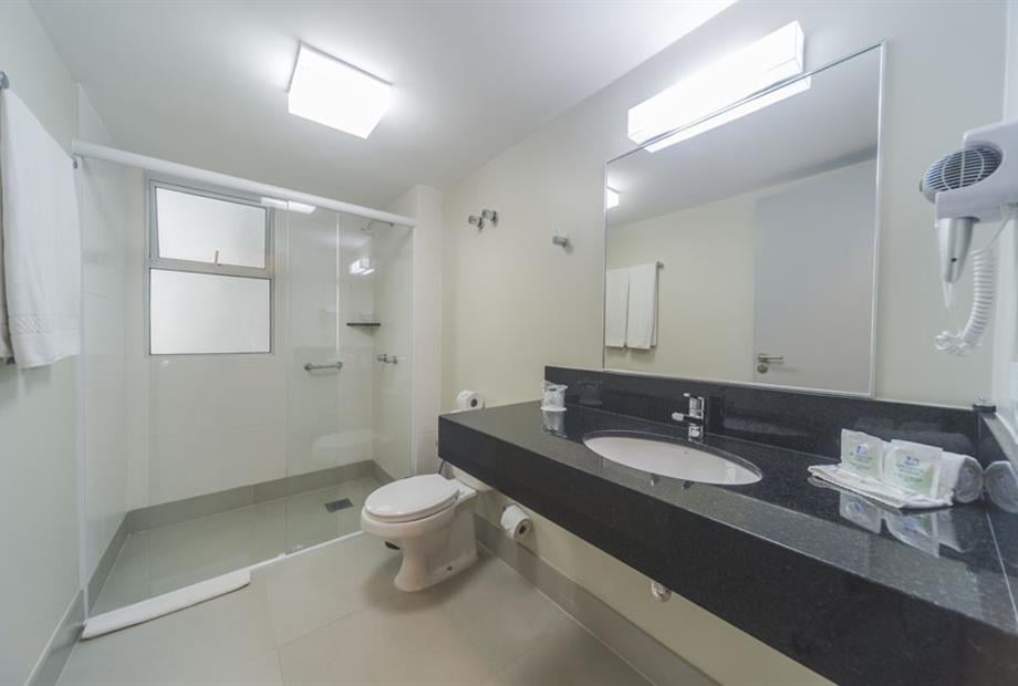 SUPERIOR - BANHEIRO.jpg