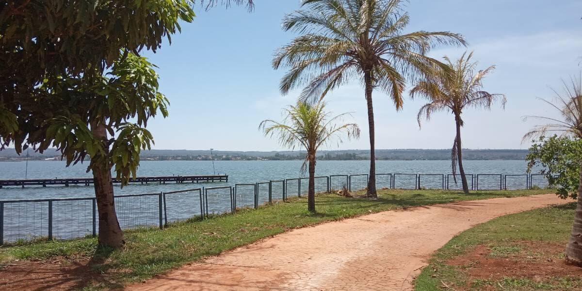 beira lago ..jpg