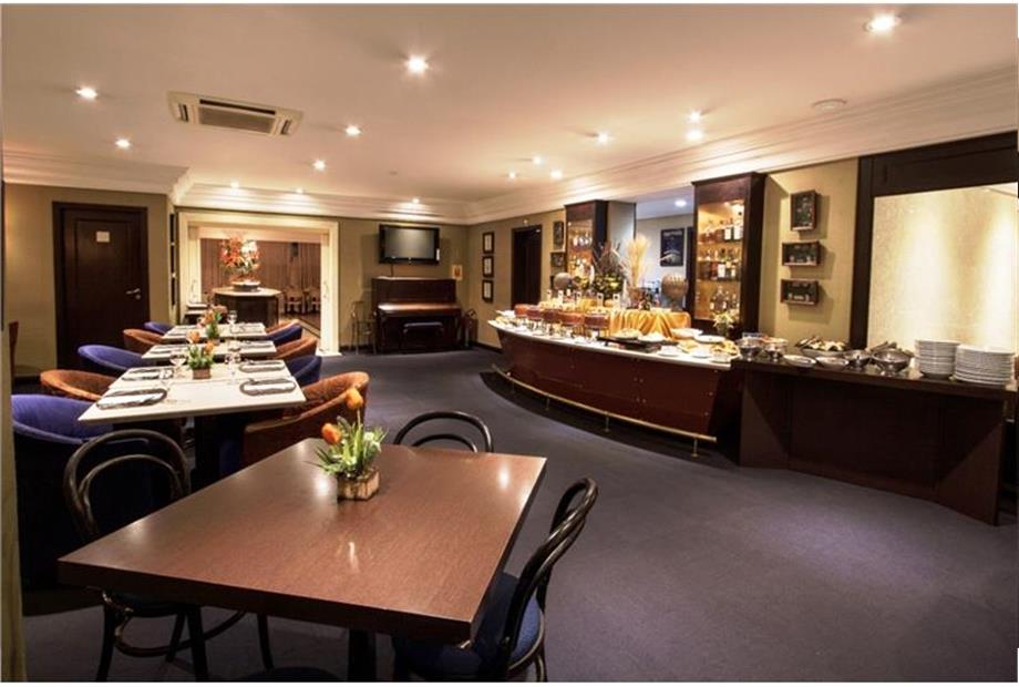 Mabu Curitiba Business_Villa Lobos_6M.jpg