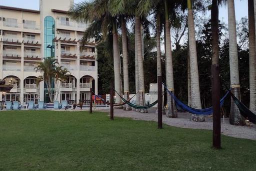 faxada e redario hotel 01.jpg