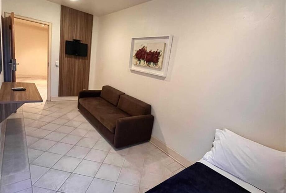 master ante sala 03.jpg