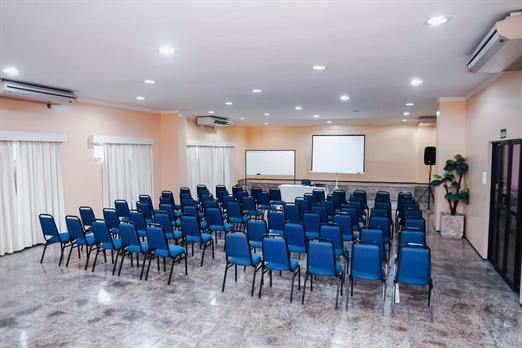 sala de eventos.jpg