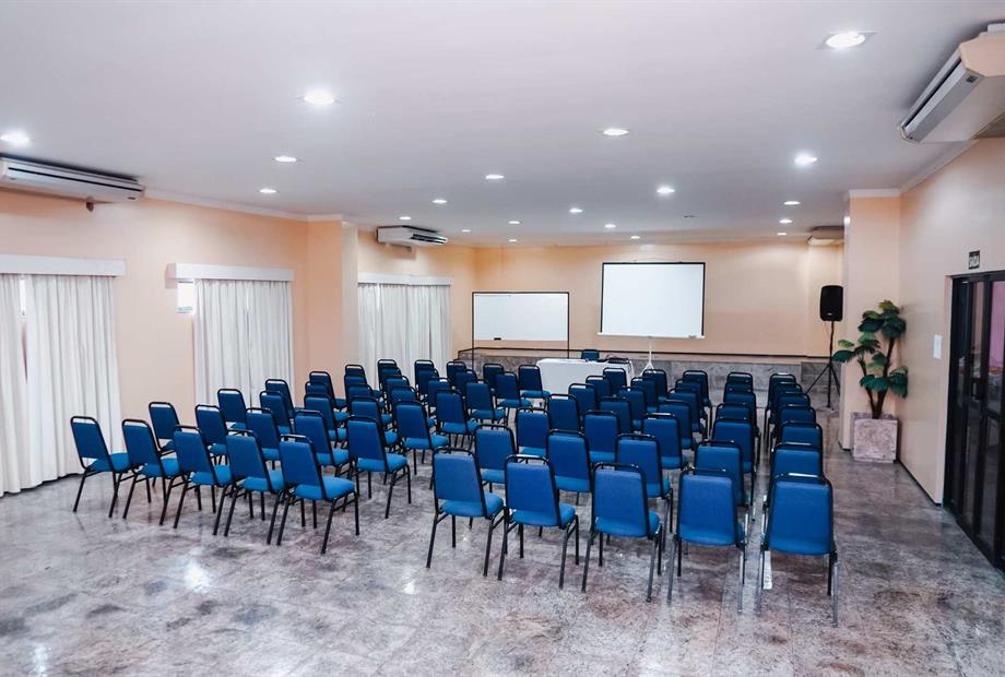 sala de eventos.jpg