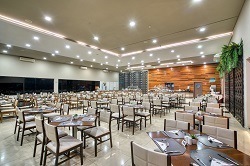 restaurante.vialecataratas.jpg