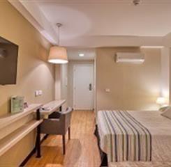 Apartamento com 02 camas de casal