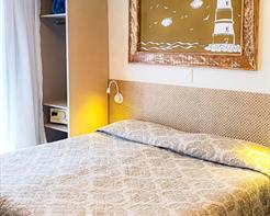 LUXO MAR SGL/DBL