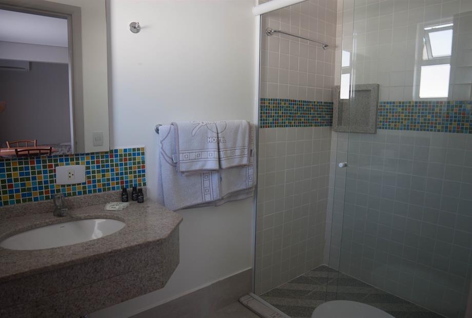 Apartamento Luxo Piscina Banheiro_site.jpg