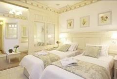 SUITE JR BOULEVARD