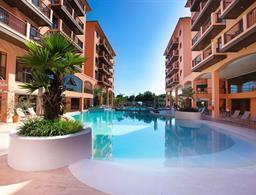 Jurerê Beach Village