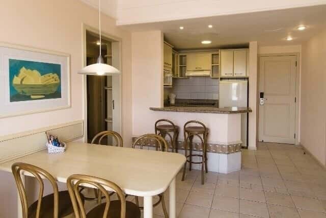 suite lateral - sala, cozinha.jpg