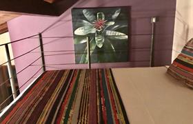 Suite Studio com mezanino Roxa 10 do Pousada Recanto das Andorinhas