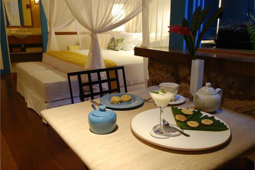 Yellow Luxury Suite 5_Andre Azevedo.jpg