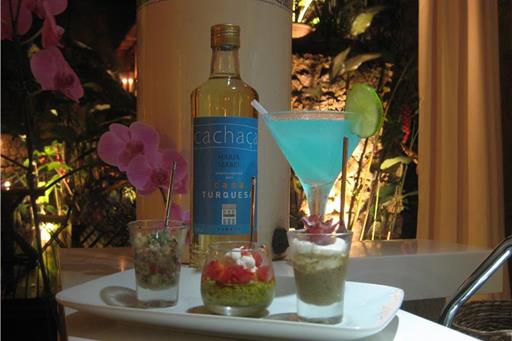 Welcome drink_Andre Azevedo.JPG