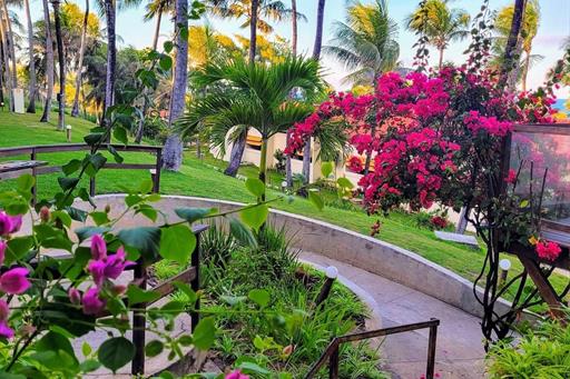 whatsapp image 2025-10-02 at 13.47.18 (1).jpeg