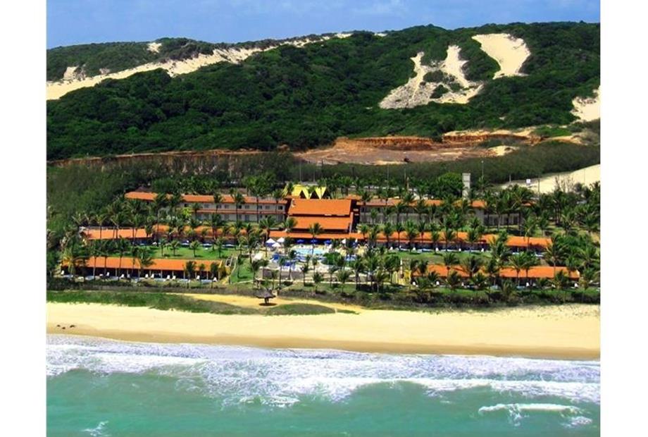 AEREA FRONTAL MENOR PRAIA.jpg