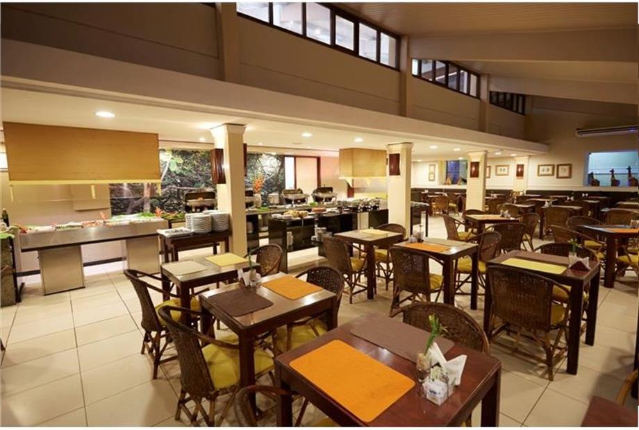 RESTAURANTE VISTA BUFFET.jpg