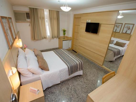 duplo luxo com varanda 2.jpg