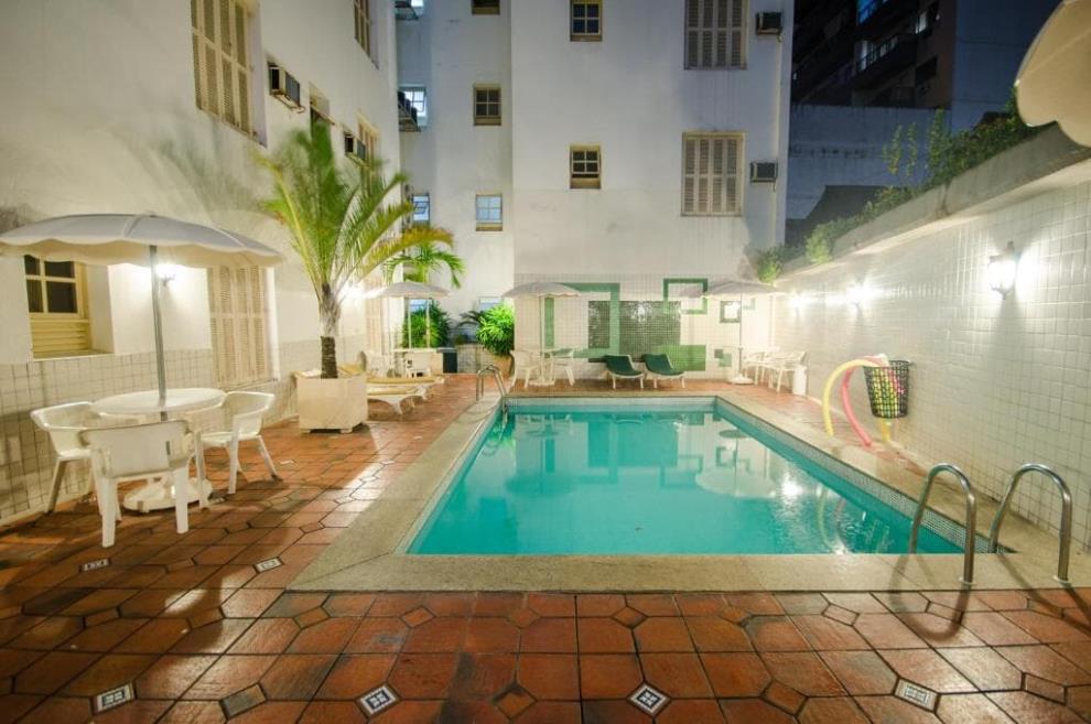 piscina.jpg