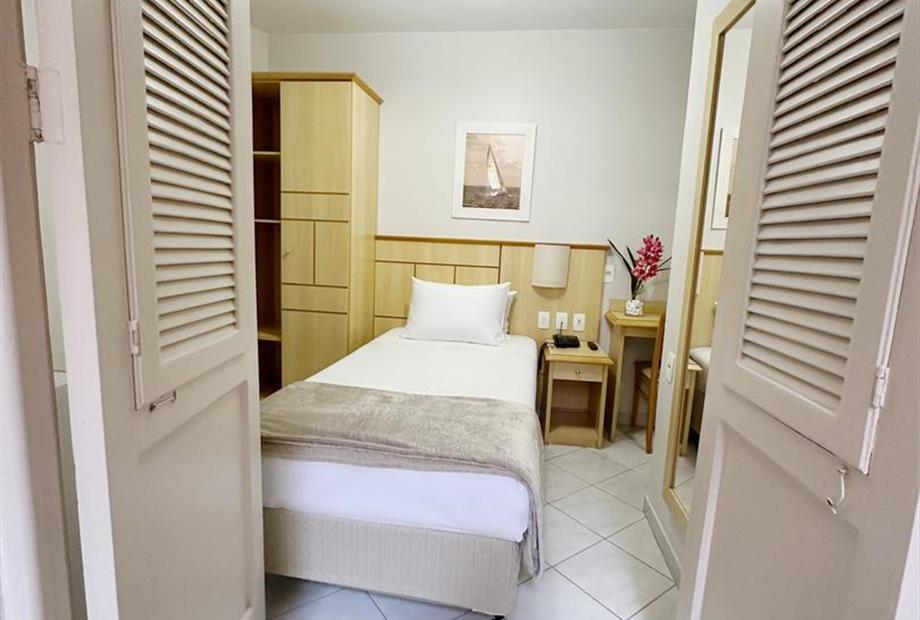 economy single - 3.jpeg