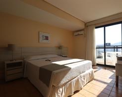 VISTA MAR CASAL COM SACADA