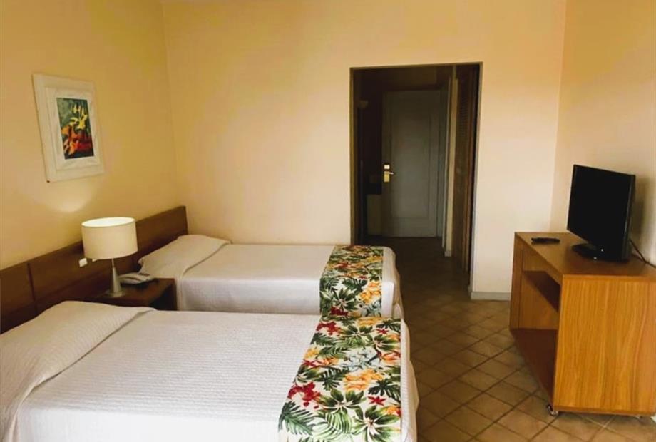 whatsapp image 2025-08-11 at 13.16.32 (13).jpg