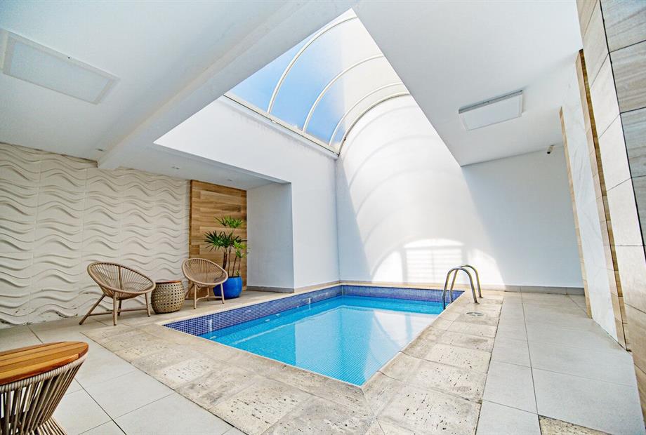 piscina 2 - copia_easy-resize.com.jpg