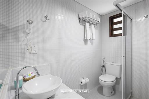 banheiro superior.jpg