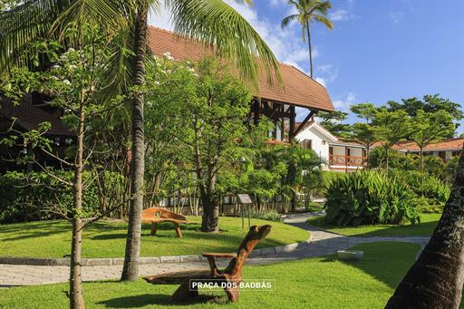 praça dos baobás.jpg