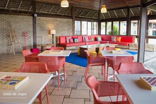 18-salão-de-jogos-hotel-armação.jpg