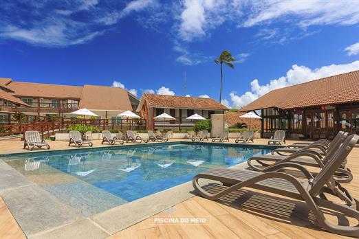 piscina do meio (1).jpg