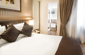 Suite ejecutiva de Summit Hotel Monaco