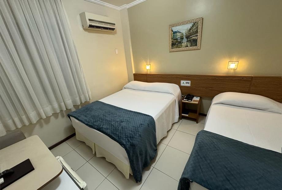 whatsapp image 2025-02-20 at 11.55.08 (4).jpeg