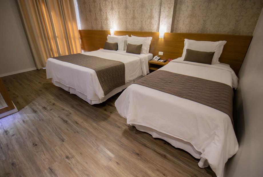 casal + 1 luxo -  1.jpg