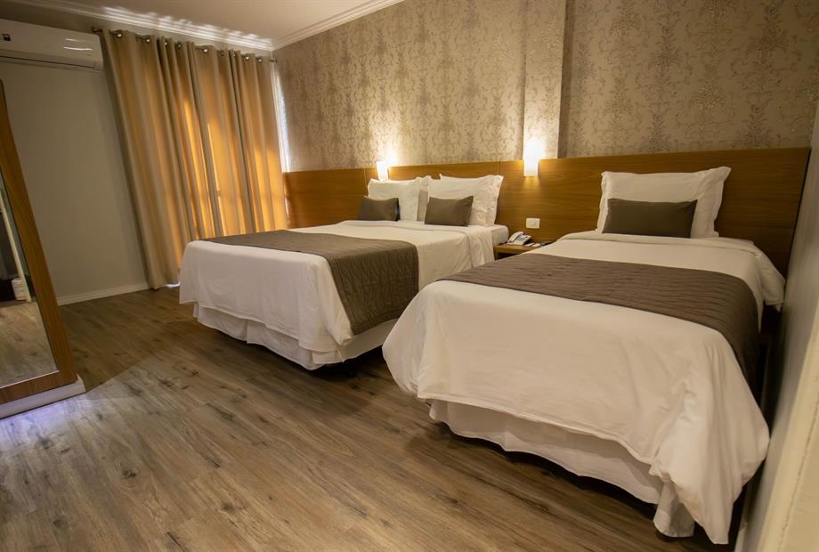 casal + 1 luxo -  2.jpg