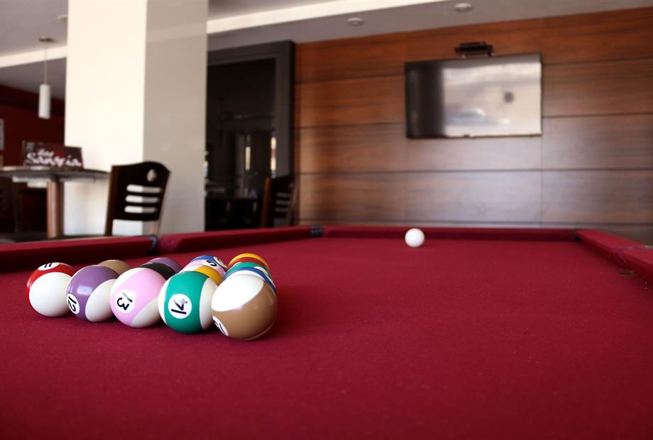 Bar_Executive 8.4.jpg