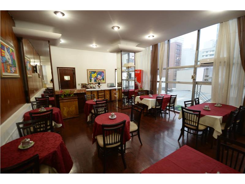 RESTAURANTE 1.jpg