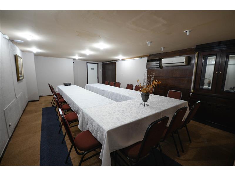 SALA EVENTO NAPOLI 1.jpg